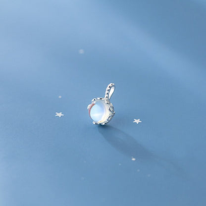 Sterling Silver Charm Round Flower Moonstone Pendant